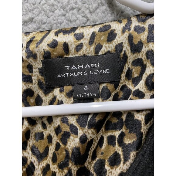 Tahari Women's Black V Neck Short Sleeve Zippered Sheath Dress Size 4 - Picture 4 of 6